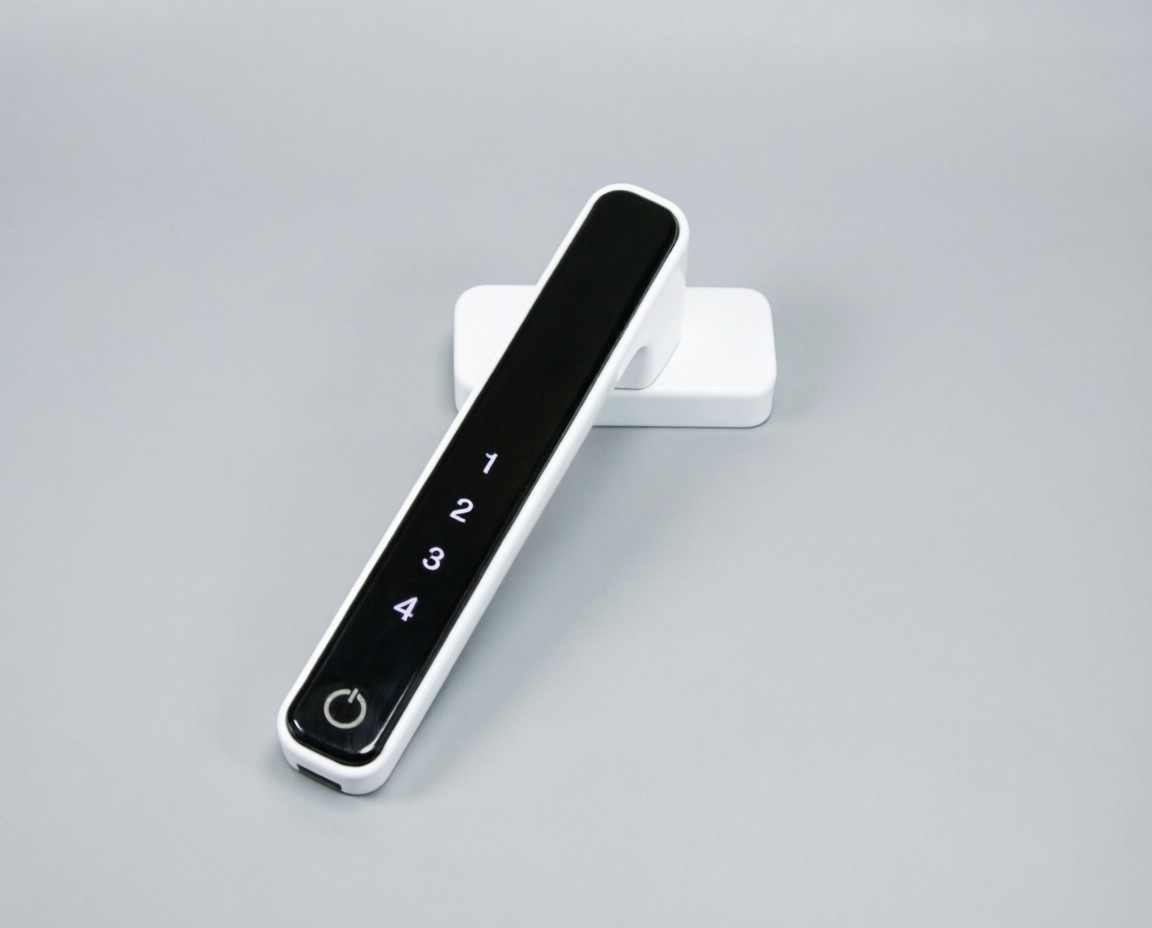 Ручка оконная с контролем доступа по коду, цвет белый