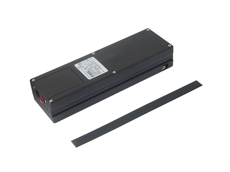 Электропривод цепной оконный VARIA UNI 230В (для монтажа на ПВХ, дерево необходимы дополнительные винты), черный, 01654010. Рис. 2