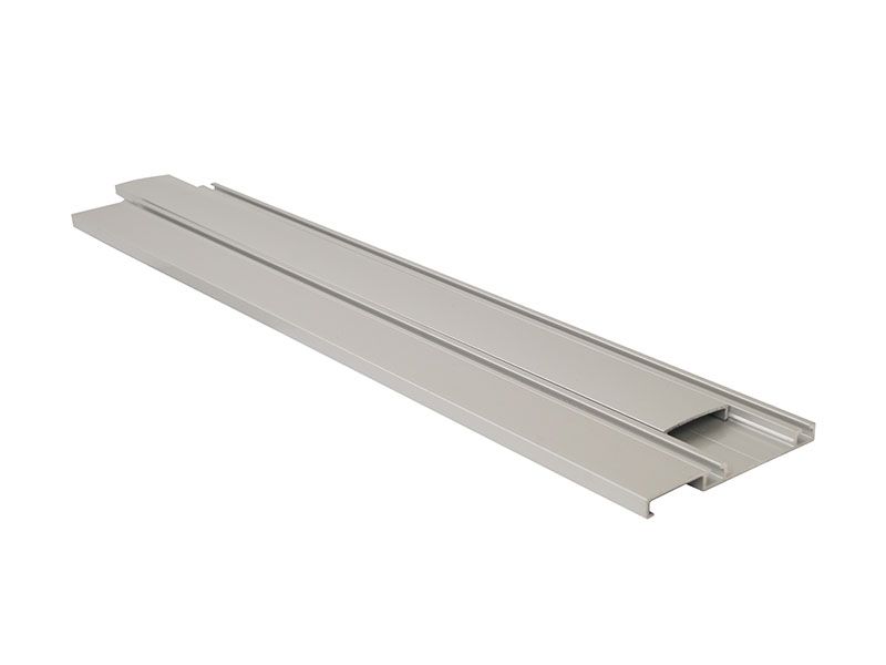 FM409 Направляющая нижняя с декоративной вставкой, накладной монтаж, серебро, L=3000 мм, FIRMAX.. Рис. 1 FM409 Направляющая нижняя с декоративной вставкой, накладной монтаж, серебро, L=3000 мм, FIRMAX.. Рис. 1