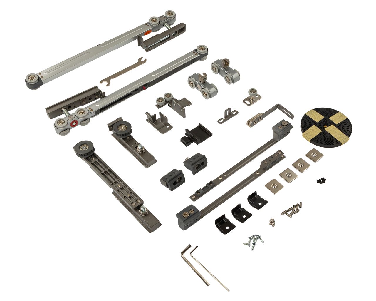 FM910C Комплект для 3-х (1+2) дверей из алюминиевого профиля с каскадным плавным закрыванием. Рис. 1