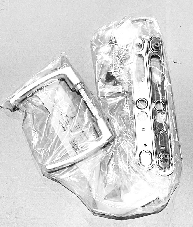 Гарнитур нажимной Roto со сплошной накладкой (92/8/30мм), Неокрашенный. Рис. 3