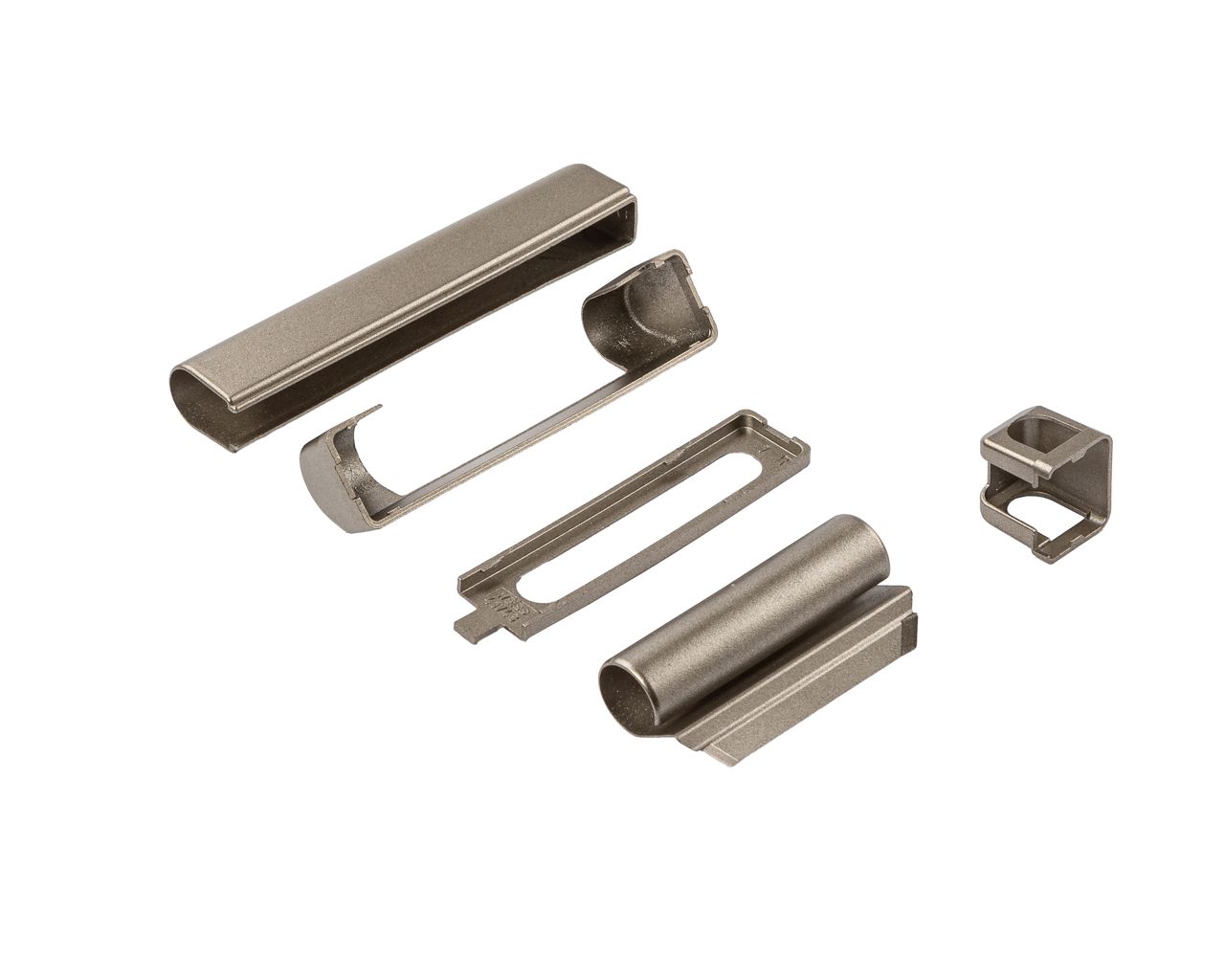 Комплект накладок для нижней и верхней петли на коробке ПВХ, титан. Рис. 3 Комплект накладок для нижней и верхней петли на коробке ПВХ, титан. Рис. 3