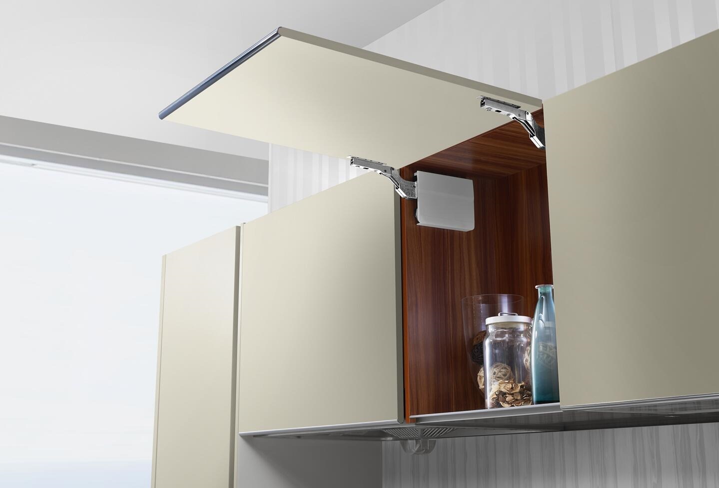 Комплект подъемного механизма TOP STAY SF для откидных фасадов, индекс нагрузки 3200-9000, высота h=400-700 мм, серый. Рис. 2 Комплект подъемного механизма TOP STAY SF для откидных фасадов, индекс нагрузки 3200-9000, высота h=400-700 мм, серый. Рис. 2