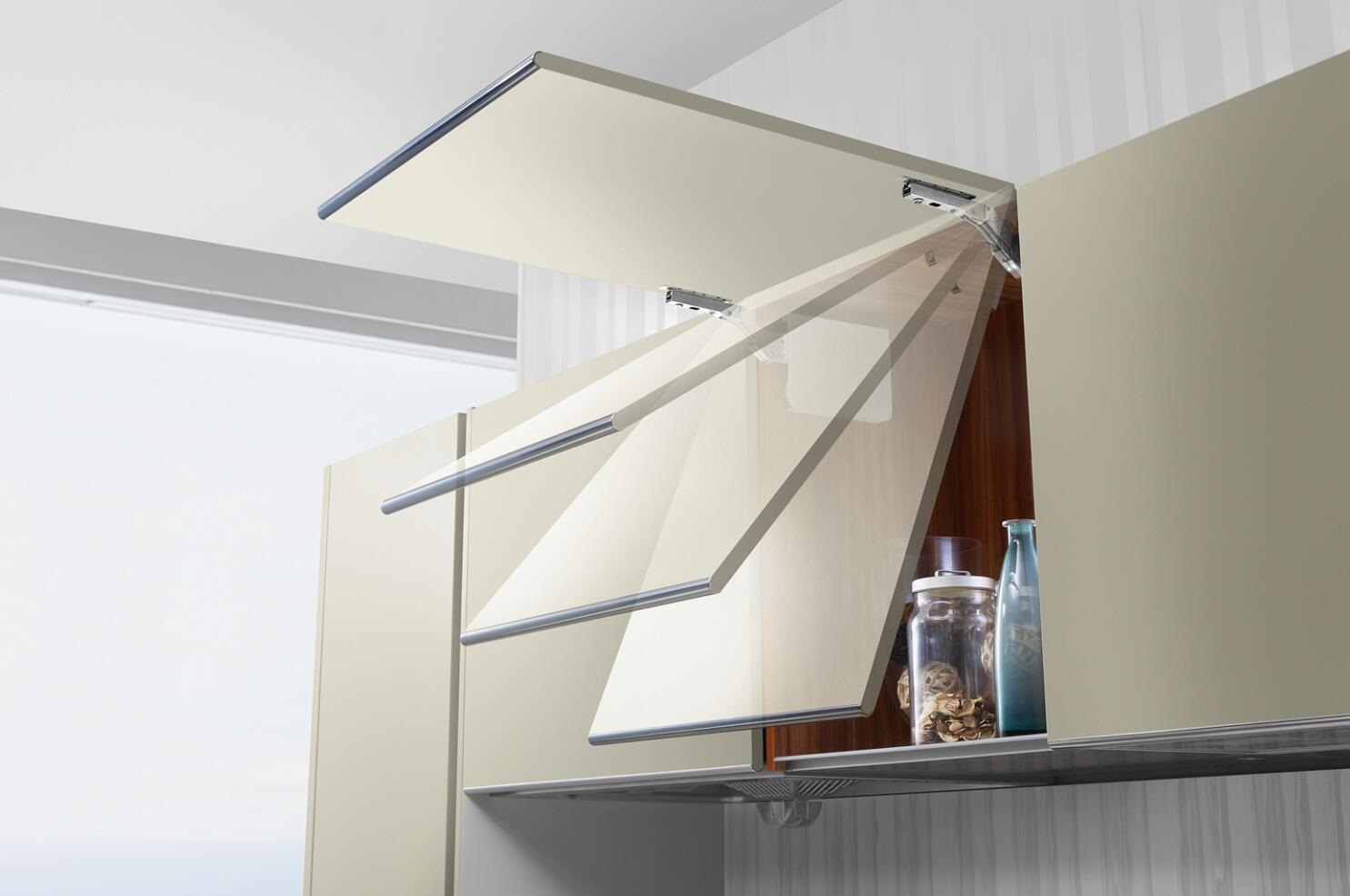 Комплект подъемного механизма TOP STAY SF для откидных фасадов, индекс нагрузки 3200-9000, высота h=400-700 мм, серый. Рис. 3 Комплект подъемного механизма TOP STAY SF для откидных фасадов, индекс нагрузки 3200-9000, высота h=400-700 мм, серый. Рис. 3