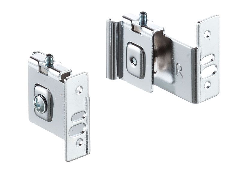 Крепление к фасаду для выдвижных корзин, комплект 2 части, металл. Рис. 1 Крепление к фасаду для выдвижных корзин, комплект 2 части, металл. Рис. 1