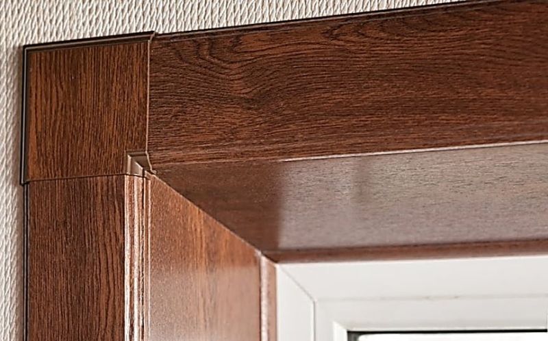 Крышка угловая Qunell U-81 махагон (Renolit 2097-013). Рис. 3