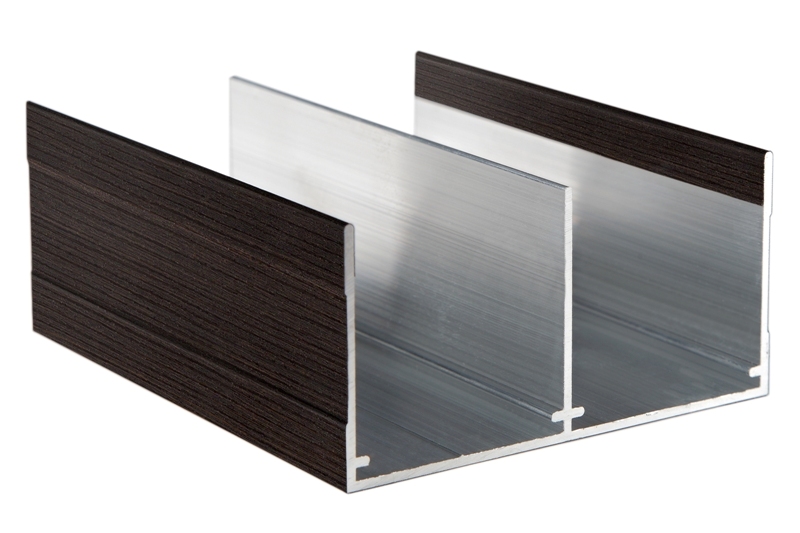 Направляющая верхняя, алюминий в ПВХ, L=5900 мм, венге темный с тиснением.. Рис. 1 Направляющая верхняя, алюминий в ПВХ, L=5900 мм, венге темный с тиснением.. Рис. 1