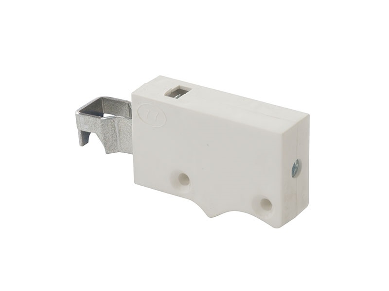 Навес для шкафа FIRMAX универсальный, под саморез, регулируемый, белый пластик. Рис. 1 Навес для шкафа FIRMAX универсальный, под саморез, регулируемый, белый пластик. Рис. 1