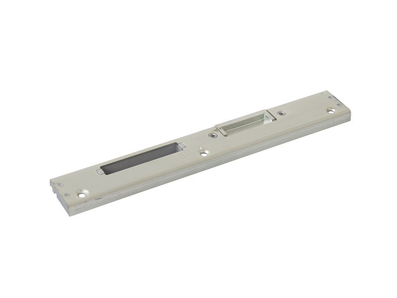 Планка ответная Roto под центральный запор (VEKA Topline), правая. Рис. 3 Планка ответная Roto под центральный запор (VEKA Topline), правая. Рис. 3