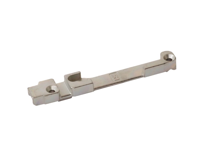 Планка ответная поворотно-откидная A1900 левая Rehau. Рис. 1