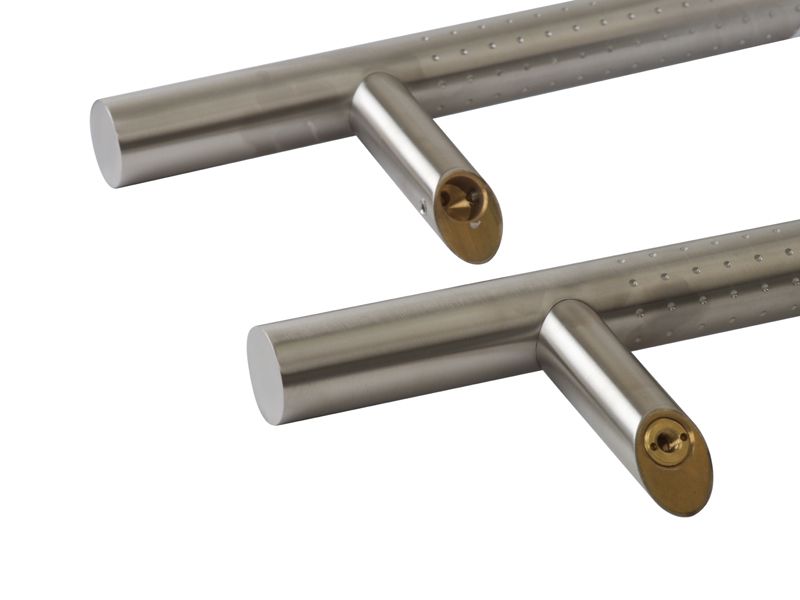 Ручка двустор. для алюм. двери, нерж. сталь, со смещением, комплект с крепл., L=500, м/о=300, D=32, 114.SP.300.45, с перфорацией. Рис. 3