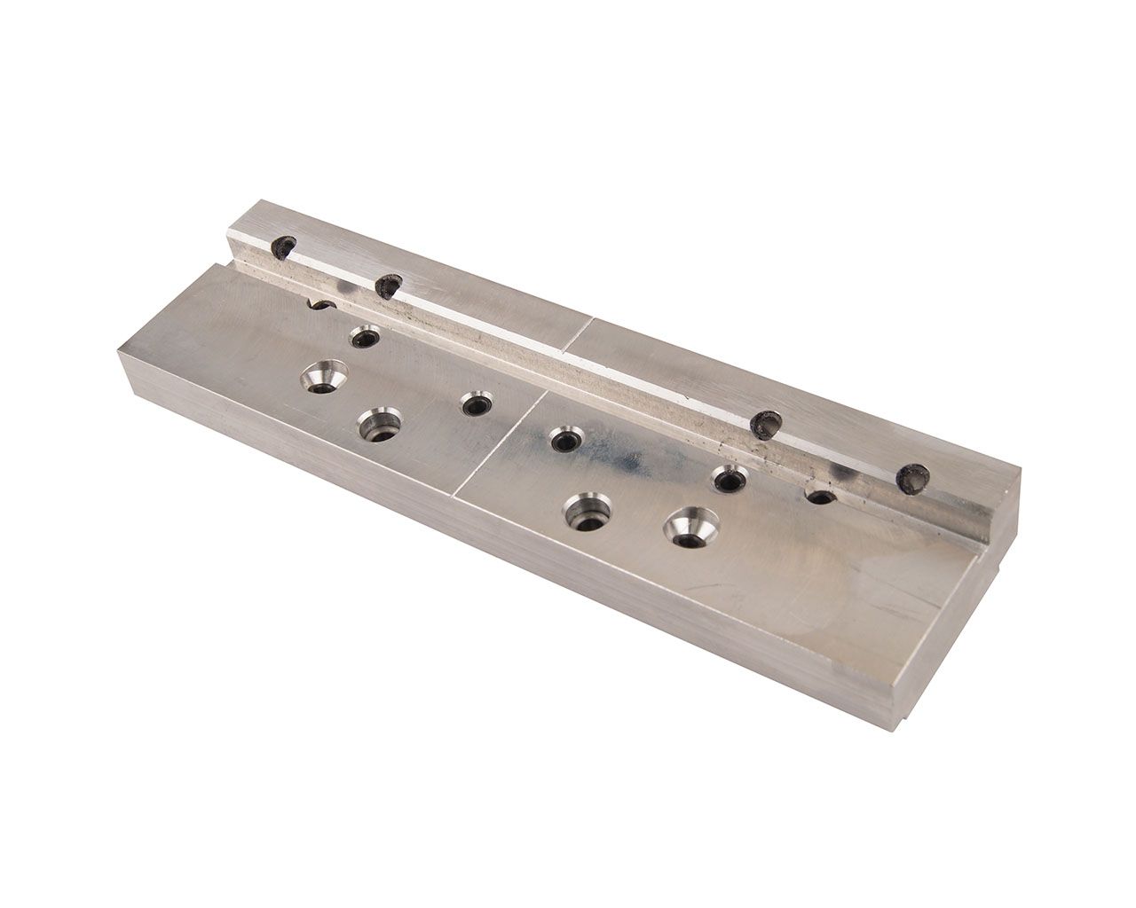 Шаблон Rollenband AT Alumark S70. Рис. 1