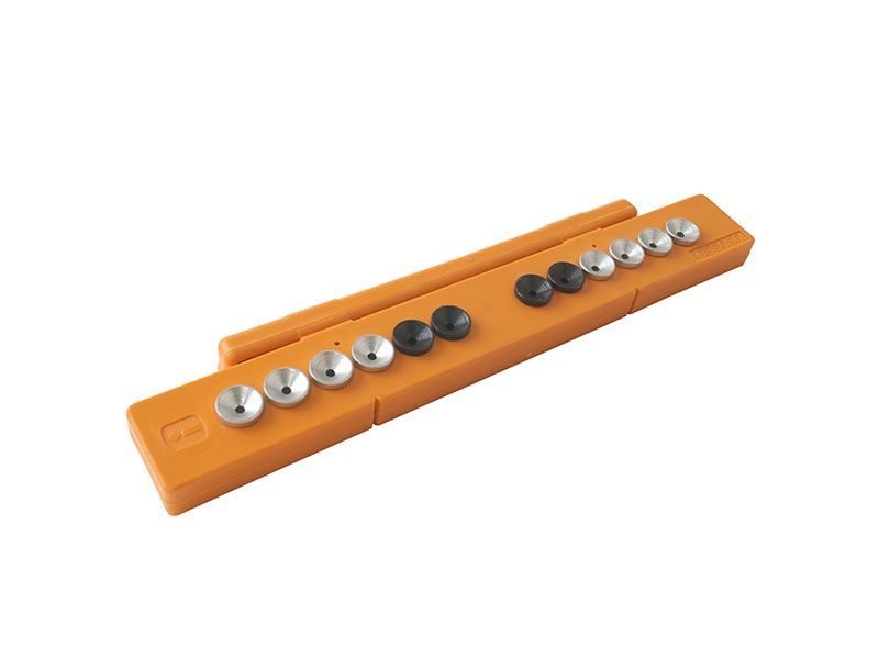 Шаблон для петель на раме Internika, 3 мм, наплав 21 мм. Рис. 3 Шаблон для петель на раме Internika, 3 мм, наплав 21 мм. Рис. 3