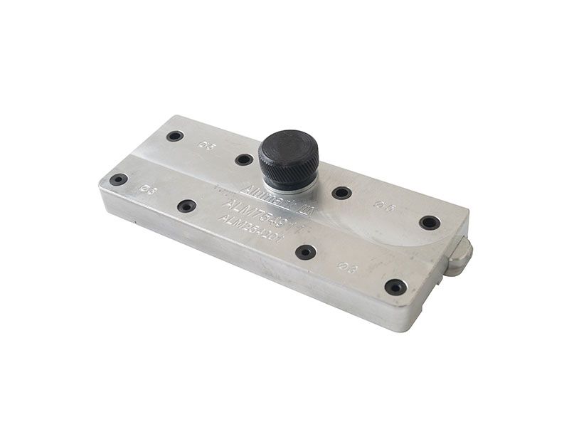 Шаблон сверлильный S54 для угл. соед. окон. створок. Рис. 1 Шаблон сверлильный S54 для угл. соед. окон. створок. Рис. 1