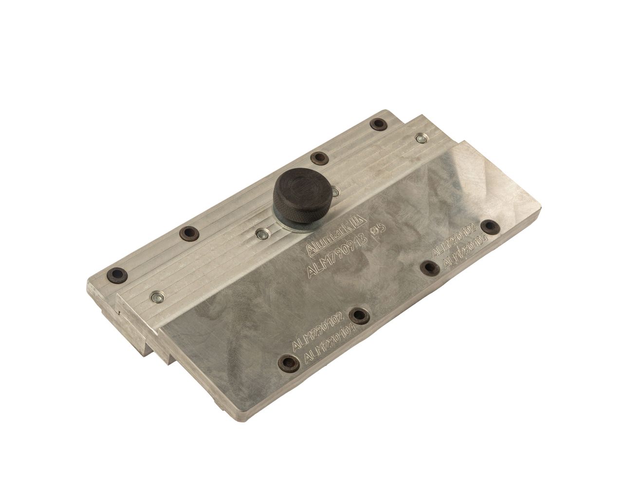 Шаблон сверлильный S90 углового соединения рам. Рис. 1