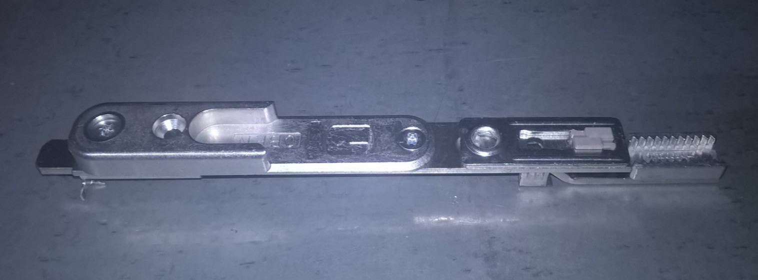 Шпингалет штульпового запора верхний Internika, фурнитурный паз. Рис. 2