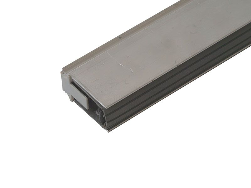 Уплотнение дверного порога (автопорог), L=584. Рис. 1