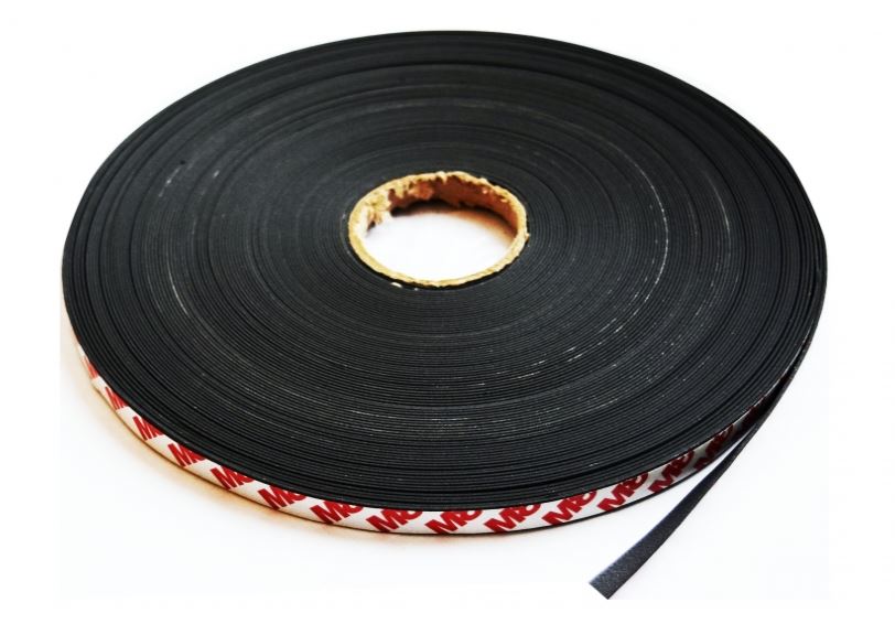 Уплотнитель контурный, для противопожарных дверей, на графитовой основе, с клеевым слоем, 1.5x10 мм, черный. Рис. 1