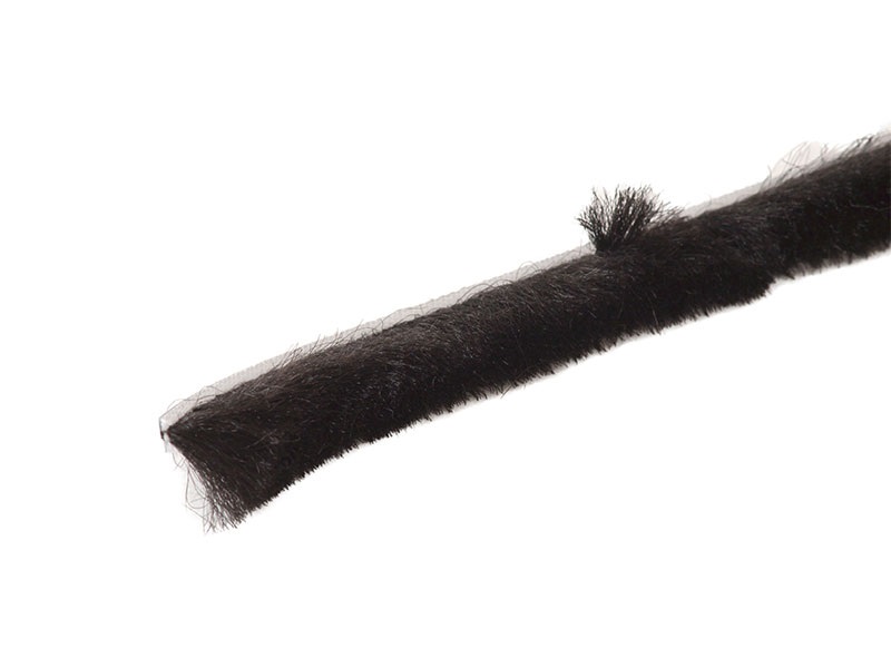 Уплотнитель щеточный ELEMENTIS 4,8х15мм для москитной сетки. Рис. 3 Уплотнитель щеточный ELEMENTIS 4,8х15мм для москитной сетки. Рис. 3