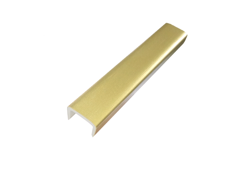 Заглушка торцевая цоколя ПВХ пластик Золото поталь L=100 мм FIRMAX. Рис. 1 Заглушка торцевая цоколя ПВХ пластик Золото поталь L=100 мм FIRMAX. Рис. 1