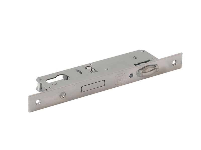 Комплект: замок ELEMENTIS однозапорный ригель с роликовой защелкой, ответная планка, 2 накладки на профильный цилиндр, 4 подкладки, саморезы, 1155/F23/30. Рис. 3 Комплект: замок ELEMENTIS однозапорный ригель с роликовой защелкой, ответная планка, 2 накладки на профильный цилиндр, 4 подкладки, саморезы, 1155/F23/30. Рис. 3