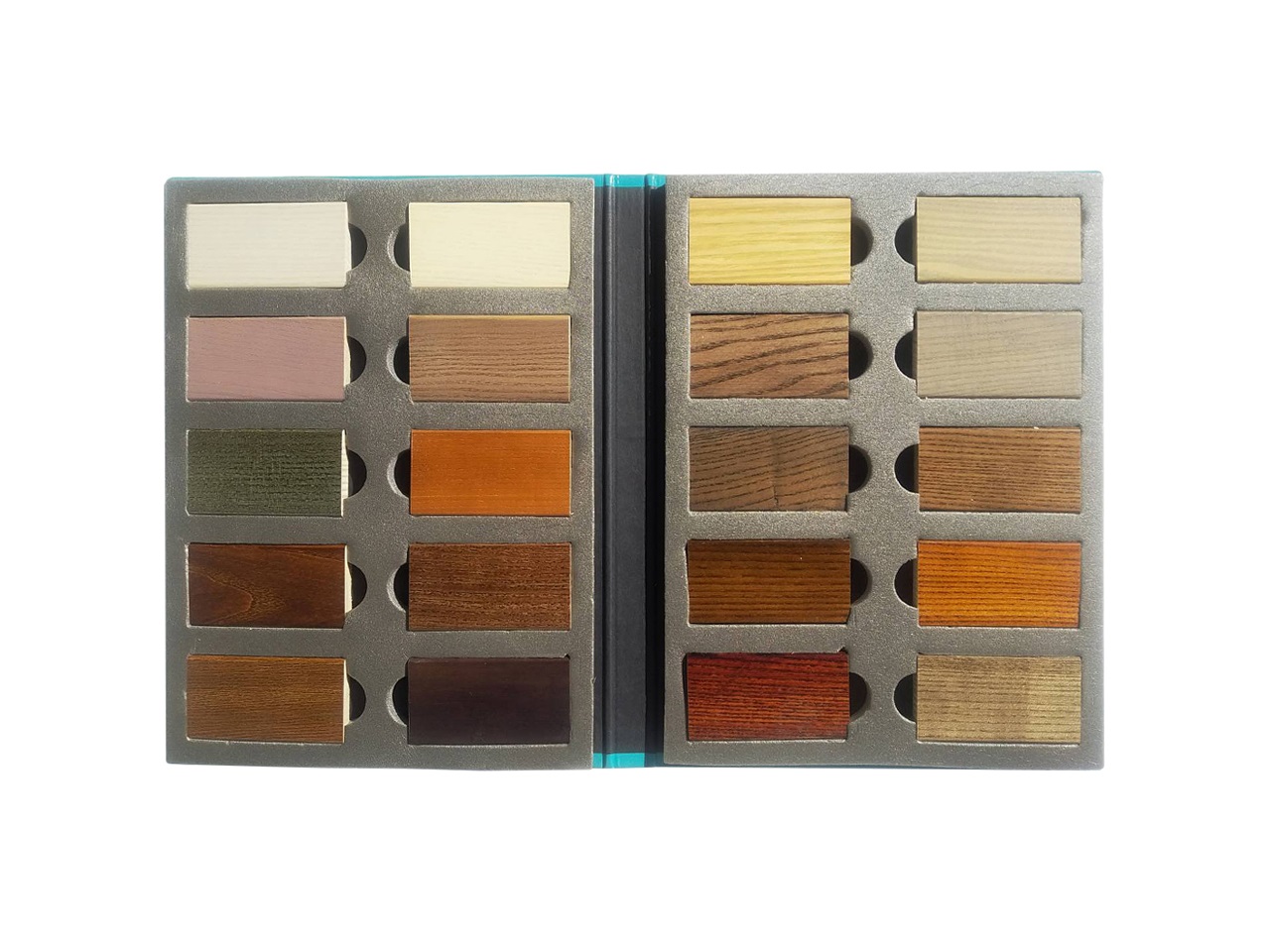 папка с выкрасами морилок HESSE на ясене (на растворителях). Рис. 1